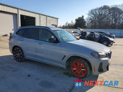 Czwarte zdjęcie samochodu z boku: 2023 BMW X3 M40I VIN:5UX83DP04P9R16319 - miniatura