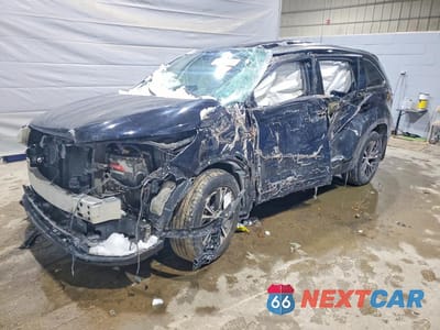 2016 TOYOTA HIGHLANDER XLE 5TDJKRFH6GS300777 - główne zdjęcie licytacji z USA - miniatura
