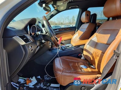 Zdjęcie 7 z 12 samochodu: 2017 MERCEDES-BENZ GLS 450 4MATIC VIN:4JGDF6EEXHA984847 - miniatura