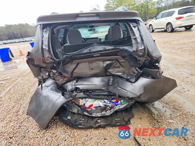 Zdjęcie 6 z 12 samochodu: 2017 TOYOTA SIENNA LE 8-PASSENGER VIN:5TDKZ3DC7HS788756 - miniatura