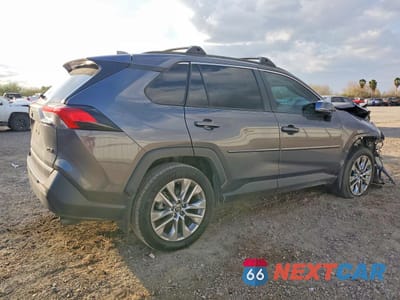 Trzecie zdjęcie samochodu z tyłu: 2024 TOYOTA RAV4 XLE PREMIUM VIN:2T3C1RFV3RW347526 - miniatura