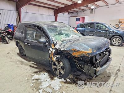 Czwarte zdjęcie samochodu z boku: 2015 JEEP COMPASS SPORT VIN:1C4NJCBB0FD172002 - miniatura