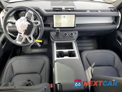 Zdjęcie 8 z 14 samochodu: 2025 LAND ROVER DEFENDER 110 S VIN:SALEJ7EX9S2382806 - miniatura