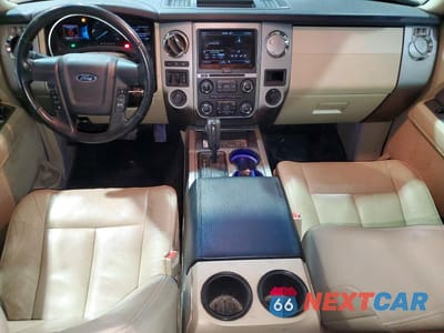 Zdjęcie 8 z 14 samochodu: 2015 FORD EXPEDITION XLT VIN:1FMJU1JT3FEF02807 - miniatura