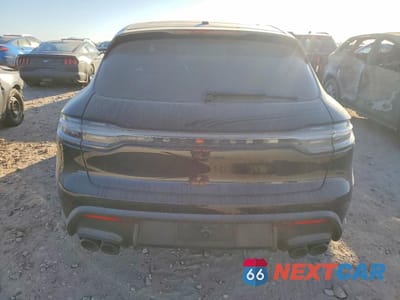 Zdjęcie 6 z 11 samochodu: 2024 PORSCHE MACAN BASE VIN:WP1AA2A5XRLB03718 - miniatura