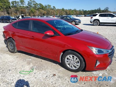 Czwarte zdjęcie samochodu z boku: 2019 HYUNDAI ELANTRA SE VIN:KMHD74LF2KU816574 - miniatura