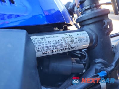 Zdjęcie 8 z 9 samochodu: 2022 YAMAHA YZFR3 A VIN:MH3RH18Y8NK008506 - miniatura