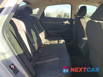 Zdjęcie 10 z 12 samochodu: 2023 HYUNDAI SONATA SEL VIN:KMHL64JA4PA280693 - miniatura
