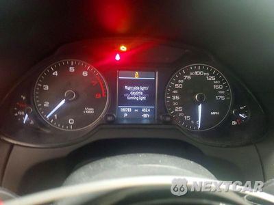 Zdjęcie 9 z 14 samochodu: 2016 AUDI SQ5 TECHNIK VIN:WA1LCAFP4GA088435 - miniatura