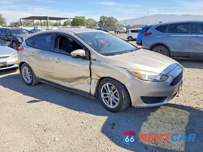 Czwarte zdjęcie samochodu z boku: 2017 FORD FOCUS SE VIN:1FADP3K23HL338764 - miniatura