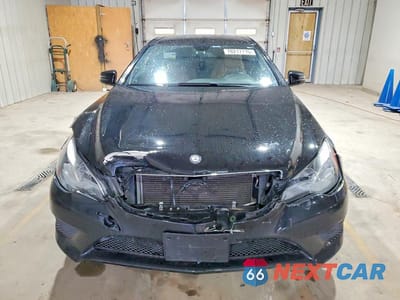 Piąte zdjęcie samochodu w środku: 2014 MERCEDES-BENZ E 350 4MATIC VIN:WDDKJ8JB4EF241462 - miniatura