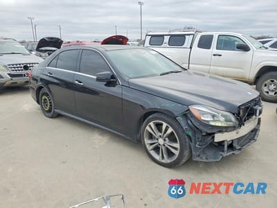 Czwarte zdjęcie samochodu z boku: 2016 MERCEDES-BENZ E 350 VIN:WDDHF5KB1GB269559 - miniatura