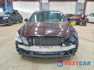 Piąte zdjęcie samochodu w środku: 2012 MERCEDES-BENZ E 350 4MATIC VIN:WDDHF8JB6CA653808 - miniatura