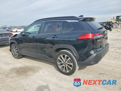 Drugie zdjęcie samochodu z przodu: 2023 TOYOTA COROLLA CROSS XLE VIN:7MUDAABG3PV049561 - miniatura