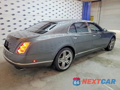 Trzecie zdjęcie samochodu z tyłu: 2011 BENTLEY MULSANNE VIN:SCBBB7ZH8BC016150 - miniatura