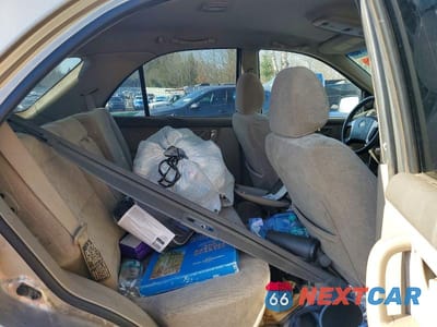 Zdjęcie 10 z 12 samochodu: 2005 KIA SORENTO LX VIN:KNDJC733755487394 - miniatura