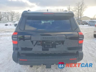 Zdjęcie 6 z 14 samochodu: 2025 TOYOTA 4RUNNER SR5 VIN:JTEVA5BR0S5043525 - miniatura