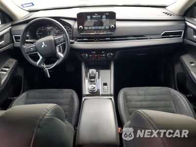 Zdjęcie 8 z 13 samochodu: 2022 MITSUBISHI OUTLANDER SE VIN:JA4J3UA83NZ086053 - miniatura