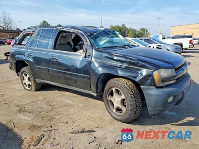 Czwarte zdjęcie samochodu z boku: 2005 CHEVROLET TRAILBLAZER LS VIN:1GNDS13S852301505 - miniatura