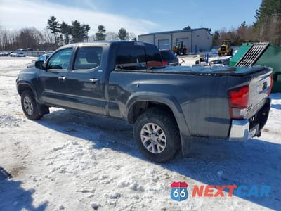 Drugie zdjęcie samochodu z przodu: 2019 TOYOTA TACOMA SR5 V6 VIN:3TMDZ5BN7KM063268 - miniatura
