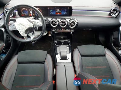 Zdjęcie 8 z 11 samochodu: 2023 MERCEDES-BENZ CLA 250 4MATIC VIN:W1K5J4HB6PN384336 - miniatura