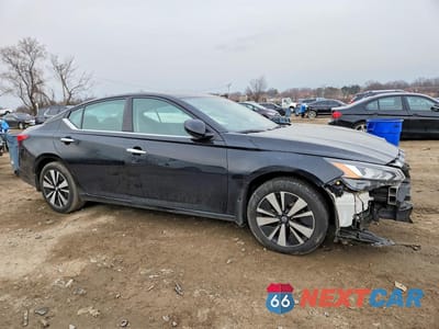 Czwarte zdjęcie samochodu z boku: 2022 NISSAN ALTIMA SV VIN:1N4BL4DV9NN348344 - miniatura