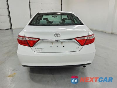 Zdjęcie 6 z 12 samochodu: 2015 TOYOTA CAMRY LE VIN:4T1BF1FK7FU982029 - miniatura