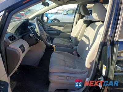 Zdjęcie 7 z 13 samochodu: 2014 HONDA ODYSSEY EX VIN:5FNRL5H47EB025778 - miniatura