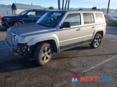 2015 JEEP PATRIOT LATITUDE 1C4NJRFB8FD218298 - główne zdjęcie licytacji z USA - miniatura