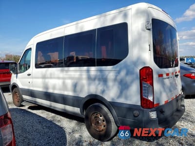 Drugie zdjęcie samochodu z przodu: 2016 FORD TRANSIT 150 DELIVERY VAN VIN:1FTYE2CM5GKB28571 - miniatura