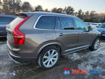 Trzecie zdjęcie samochodu z tyłu: 2017 VOLVO XC90 T6 VIN:YV4A22PL5H1166267 - miniatura