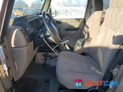 Zdjęcie 7 z 11 samochodu: 2003 JEEP WRANGLER COMMANDO VIN:1J4FA39S63P312343 - miniatura