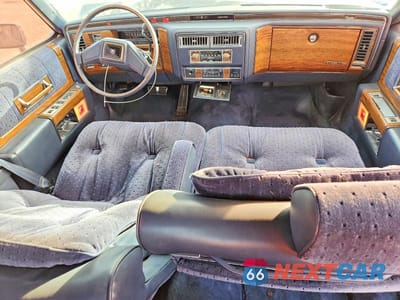 Zdjęcie 8 z 12 samochodu: 1984 CADILLAC DEVILLE VIN:1G6AM6986E9043381 - miniatura