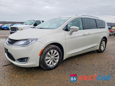 2019 CHRYSLER PACIFICA TOURING L 2C4RC1BG7KR589152 - główne zdjęcie licytacji z USA - miniatura