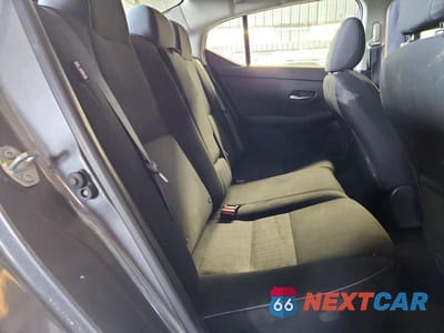 Zdjęcie 10 z 13 samochodu: 2021 NISSAN SENTRA SV VIN:3N1AB8CV6MY256534 - miniatura