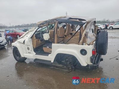 Drugie zdjęcie samochodu z przodu: 2000 JEEP WRANGLER / TJ SAHARA VIN:1J4FA59S6YP749360 - miniatura