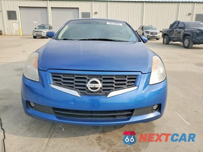 Piąte zdjęcie samochodu w środku: 2009 NISSAN ALTIMA 2.5S VIN:1N4AL24EX9C127255 - miniatura