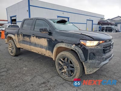 Czwarte zdjęcie samochodu z boku: 2025 CHEVROLET COLORADO TRAIL BOSS VIN:1GCPTEEK1S1134526 - miniatura