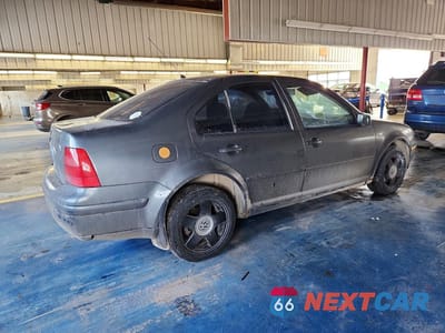 Trzecie zdjęcie samochodu z tyłu: 2003 VOLKSWAGEN JETTA GLS TDI VIN:3VWSP29M03M141526 - miniatura