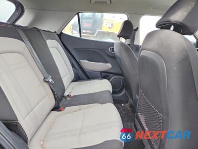 Zdjęcie 10 z 13 samochodu: 2021 HYUNDAI VENUE SEL VIN:KMHRC8A33MU102165 - miniatura