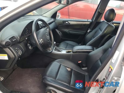 Zdjęcie 7 z 12 samochodu: 2005 MERCEDES-BENZ C 230K SPORT SEDAN VIN:WDBRF40J85F616991 - miniatura