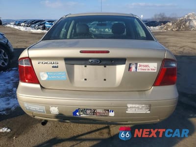 Zdjęcie 6 z 12 samochodu: 2007 FORD FOCUS ZX4 VIN:1FAHP34N87W340595 - miniatura