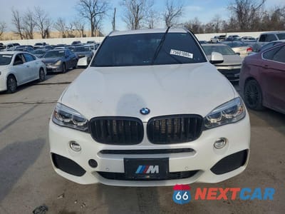 Piąte zdjęcie samochodu w środku: 2017 BMW X5 SDRIVE35I VIN:5UXKR2C38H0X06871 - miniatura