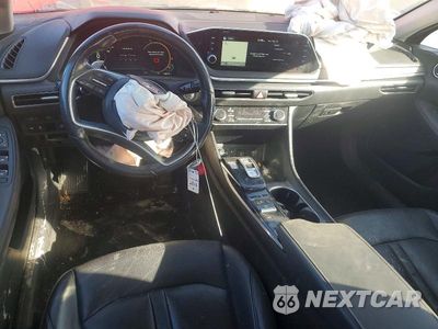Zdjęcie 8 z 11 samochodu: 2021 HYUNDAI SONATA HYBRID VIN:KMHL54JJ5MA031172 - miniatura