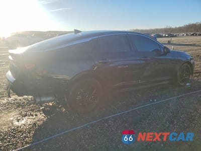 Trzecie zdjęcie samochodu z tyłu: 2025 KIA K5 LXS VIN:KNAG24J75S5364882 - miniatura
