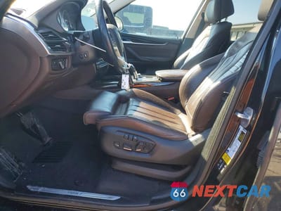 Zdjęcie 7 z 13 samochodu: 2016 BMW X5 XDRIVE35D VIN:5UXKS4C52G0N13700 - miniatura