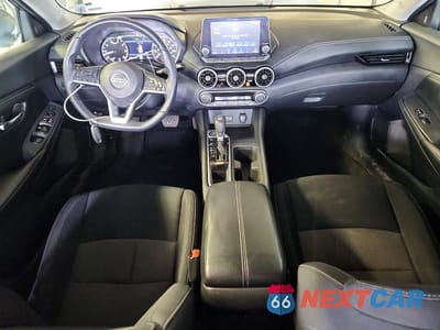 Zdjęcie 8 z 13 samochodu: 2021 NISSAN SENTRA SV VIN:3N1AB8CV6MY256534 - miniatura