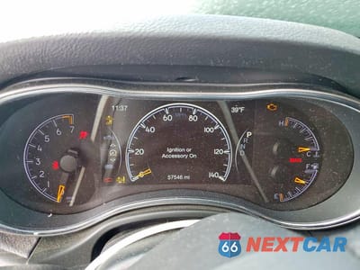 Zdjęcie 9 z 14 samochodu: 2022 JEEP GRAND CHEROKEE LAREDO E VIN:1C4RJFAGXNC141280 - miniatura