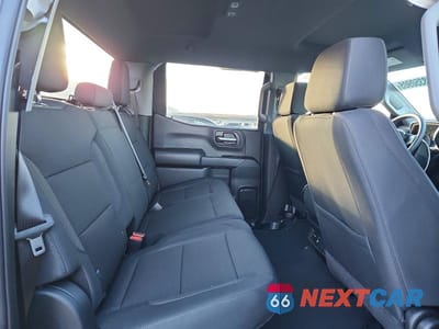 Zdjęcie 10 z 11 samochodu: 2026 CHEVROLET SILVERADO K1500 TRAIL BOSS CUSTOM VIN:3GCUKCE86TG244120 - miniatura