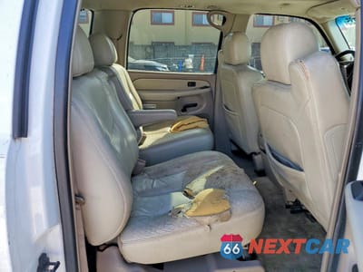 Zdjęcie 11 z 13 samochodu: 2003 CHEVROLET SUBURBAN K1500 VIN:3GNFK16Z13G322475 - miniatura